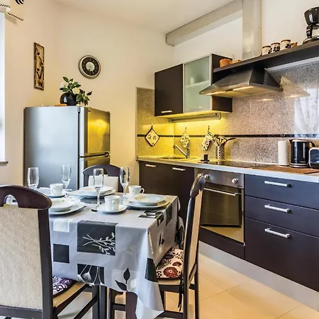 Gorgeous In With Kitchen * Vodnjan